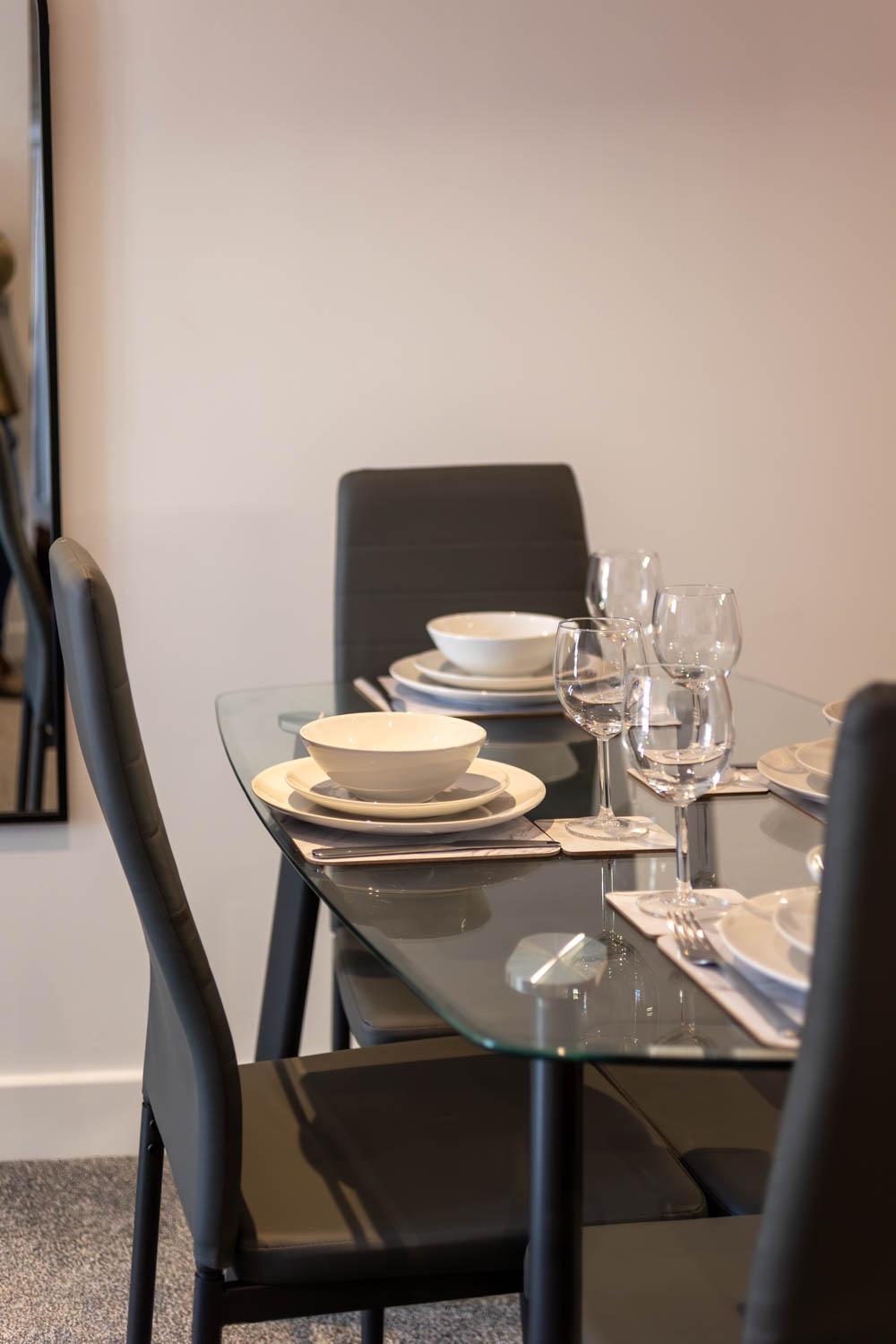 New 2Br Flat - Free Parking - Fast Wi-Fi Apartment Bristol