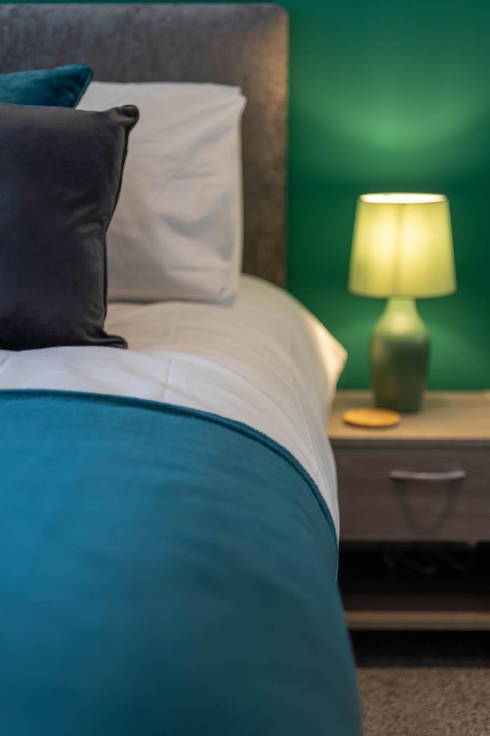 New 2Br Flat - Free Parking - Fast Wi-Fi Apartment