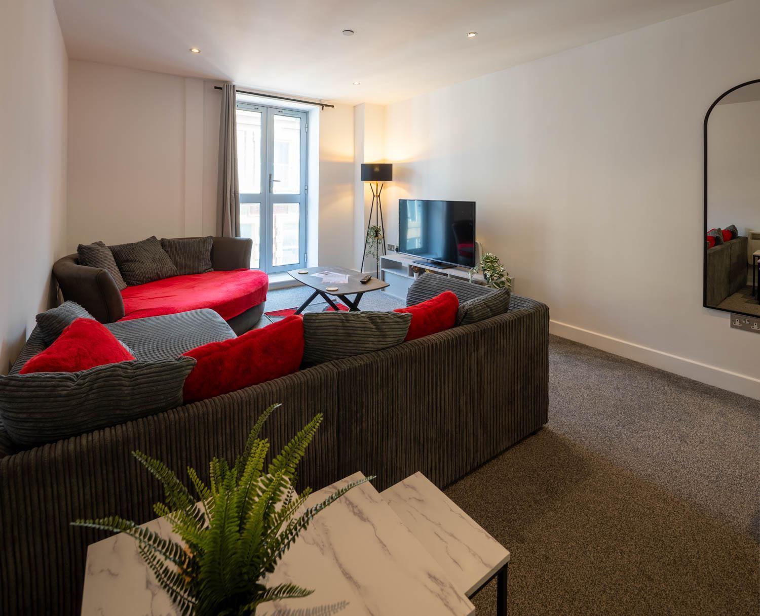 Apartment New 2Br Flat - Free Parking - Fast Wi-Fi